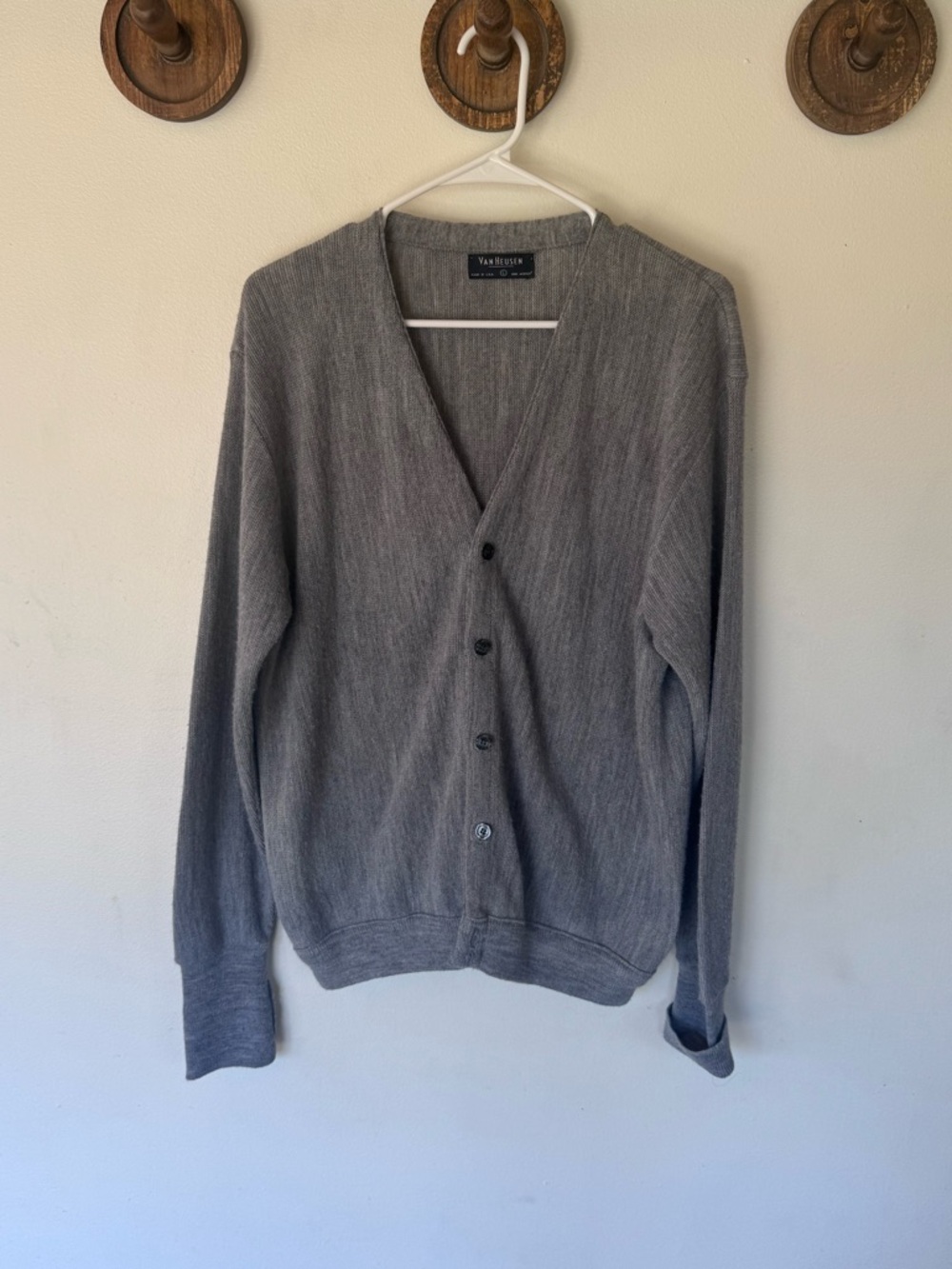 Van Heusen Vintage Gray grandpa acrylic V-Neck Button Cardigan sweater large